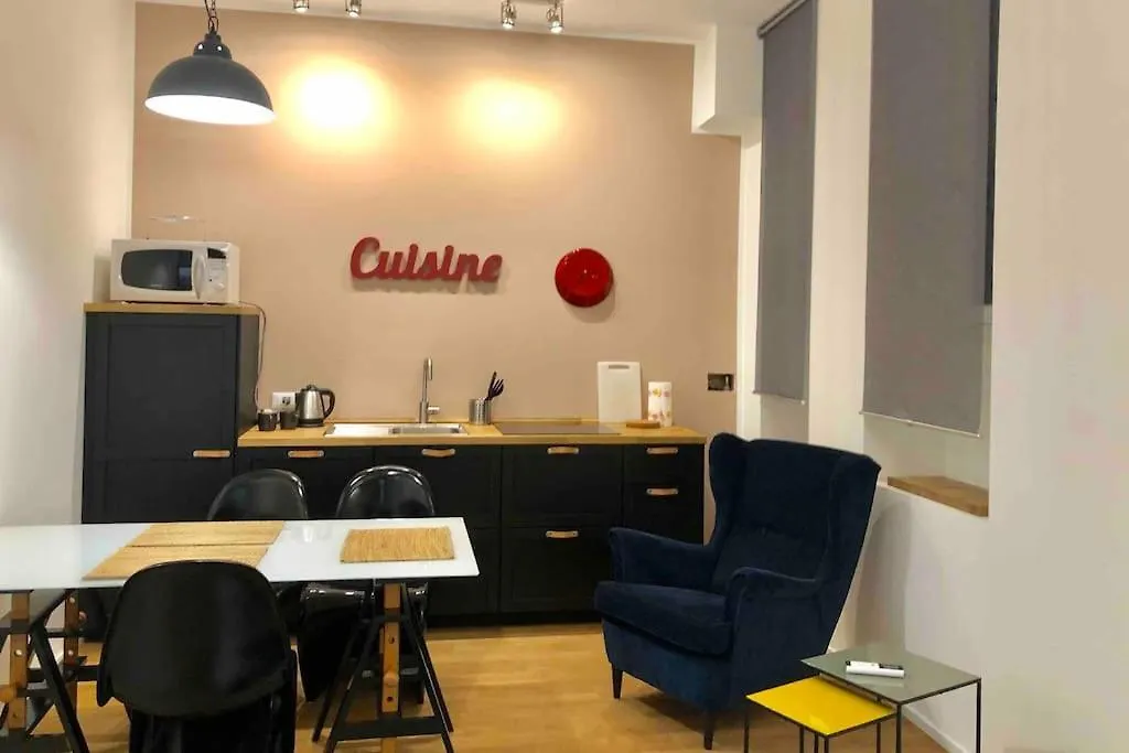 Lovely Suite In The Heart Of Shopping District Milan 0*,